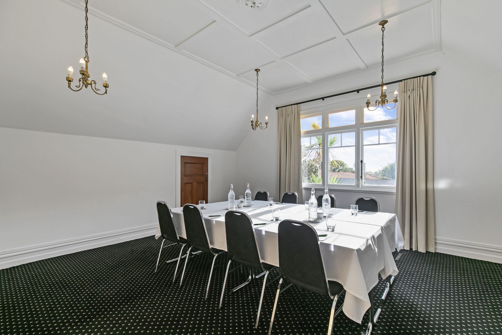 The Elegant Gladstone One Meeting Room In Parnell, Central Auckland