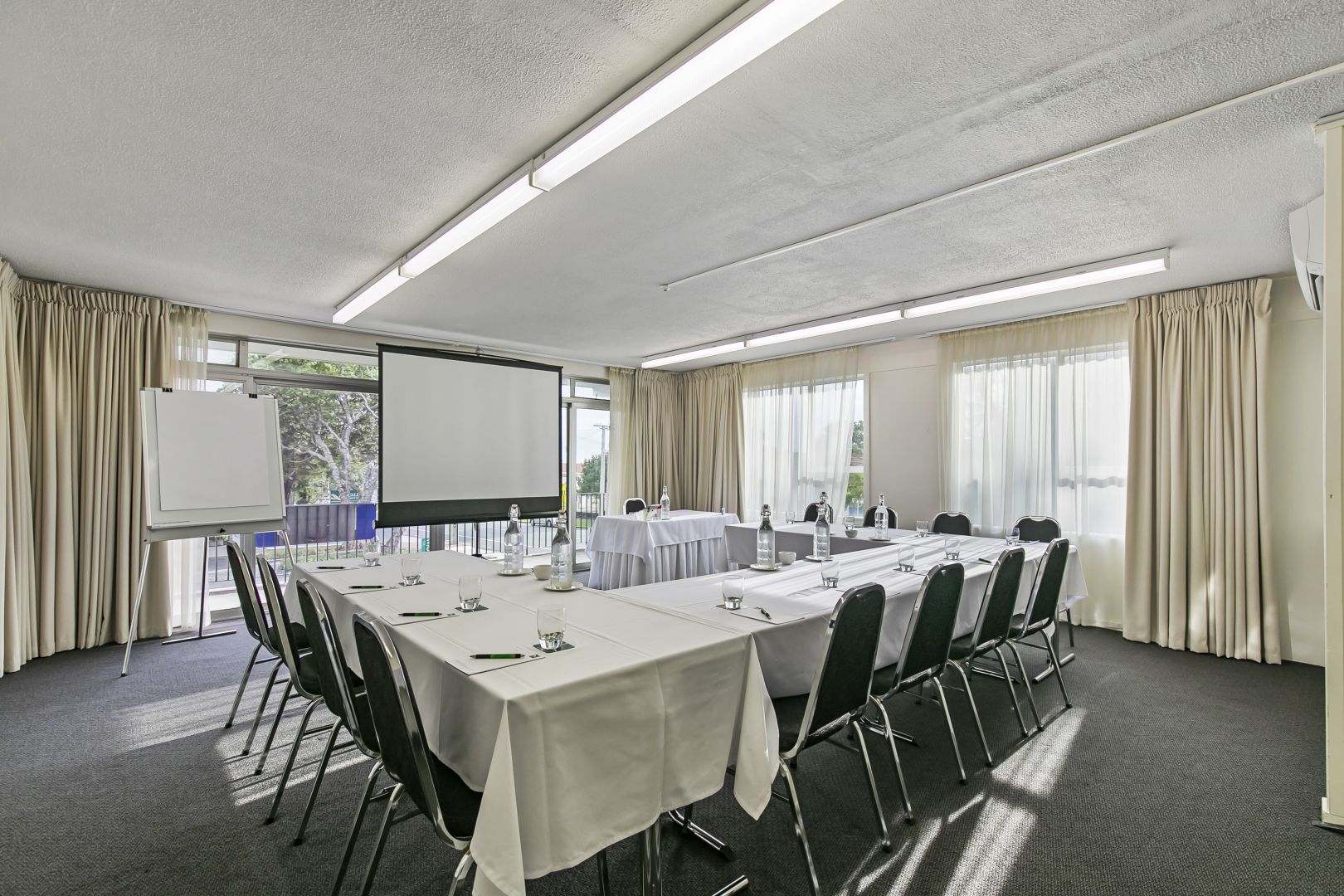 Gladstone Three Is The Ideal Meeting Room For Groups Of Up to 25 People