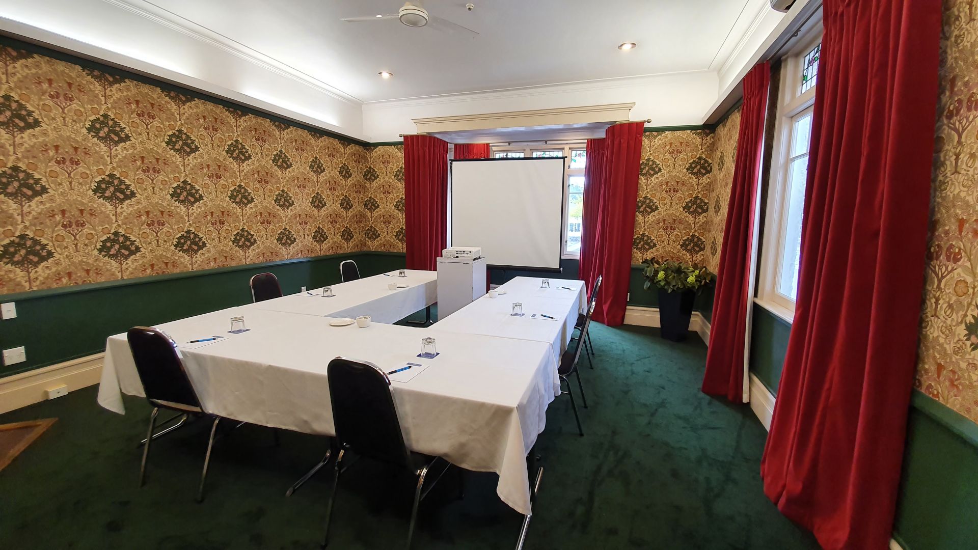 The Disraeli Private Dining And Meeting Room At The Parnell Hotel & Conference Centre