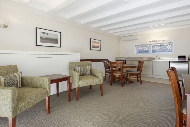 One Bedroom Accessible Accommodation | Parnell Hotel | Auckland