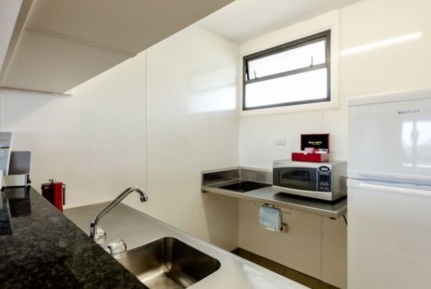 Premium Studio Room with Balcony | Parnell Hotel | Auckland Accommodation